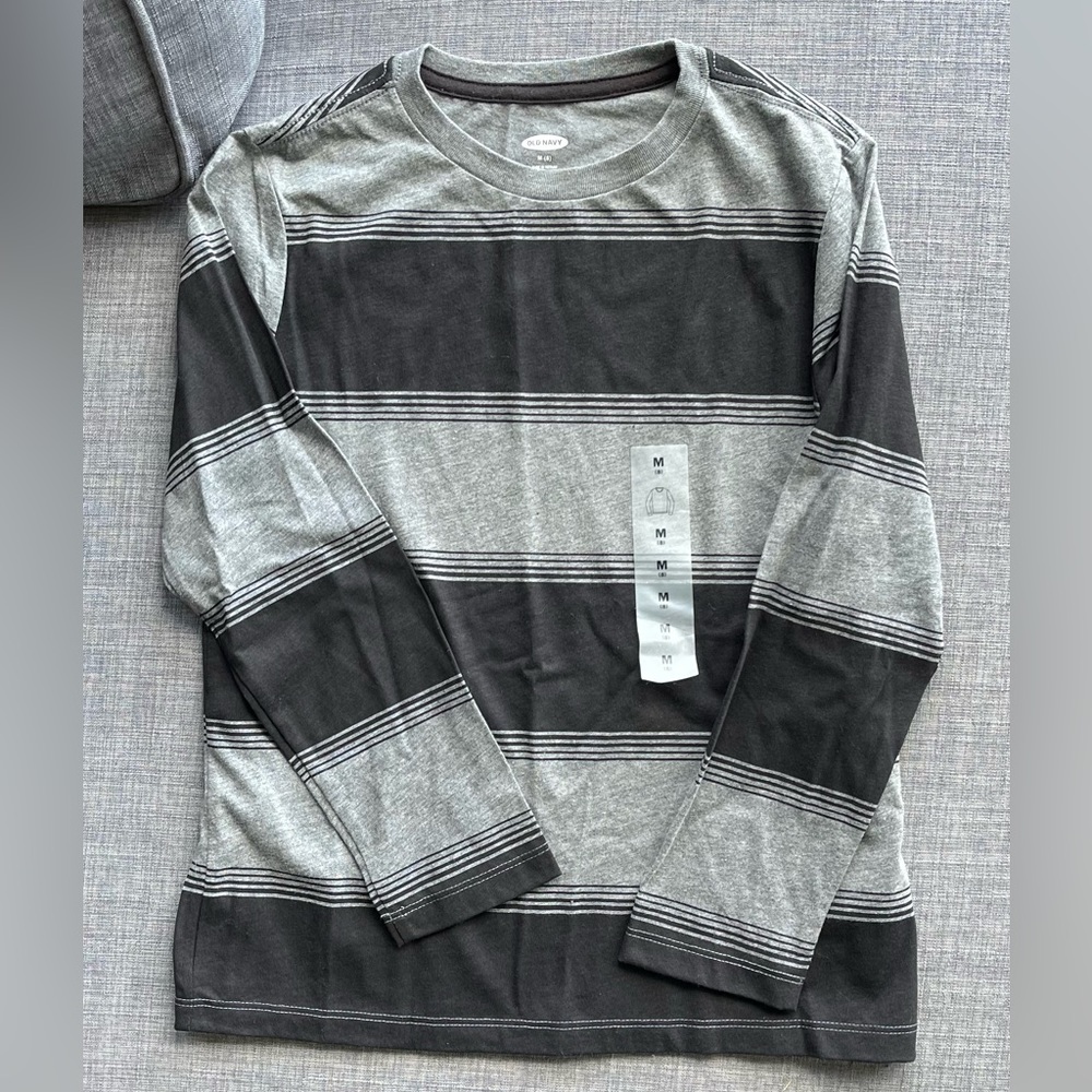Brand new Old Navy boys shirt
